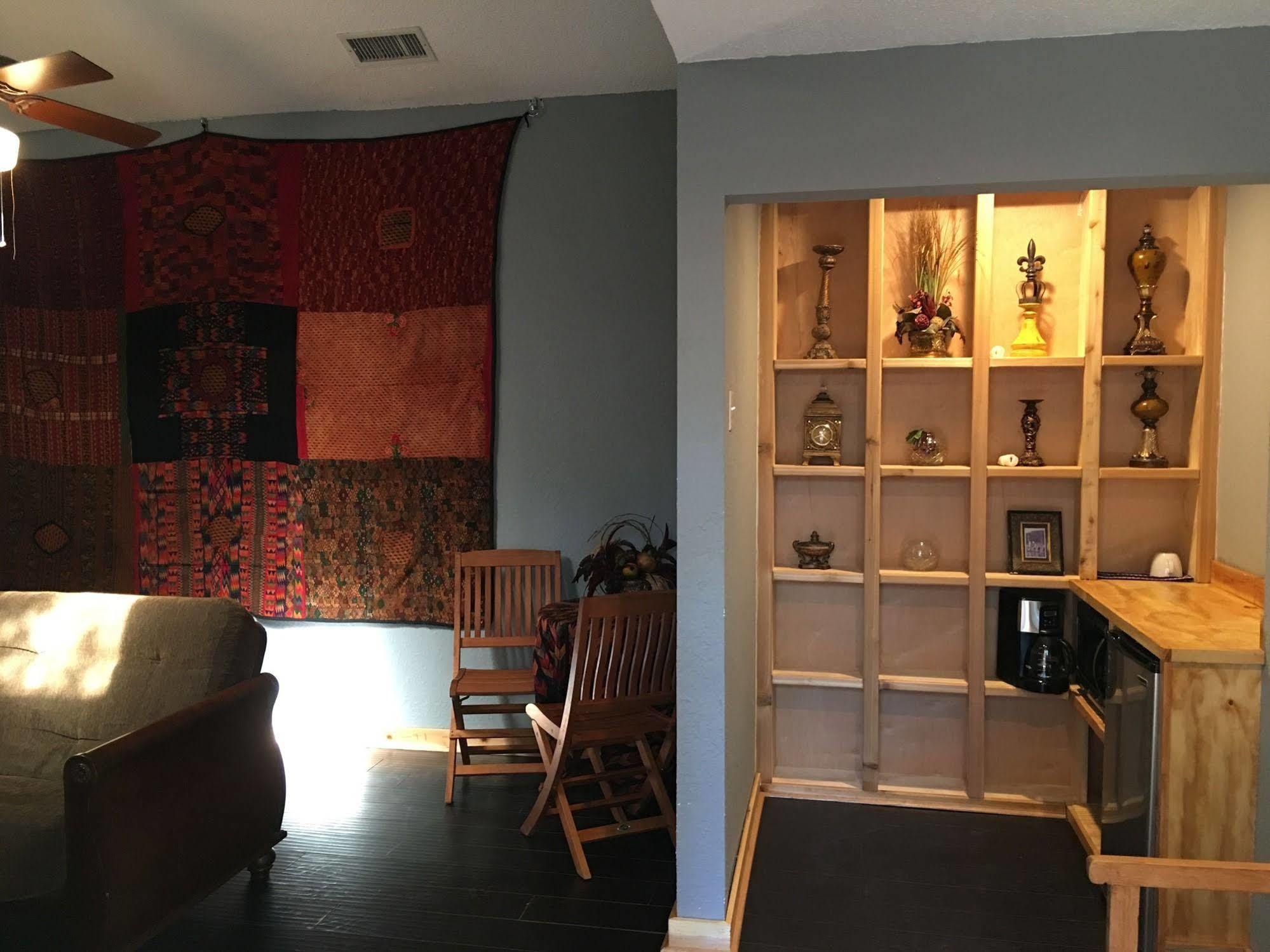 The Cove Bnb Hudson Bend Eksteriør bilde