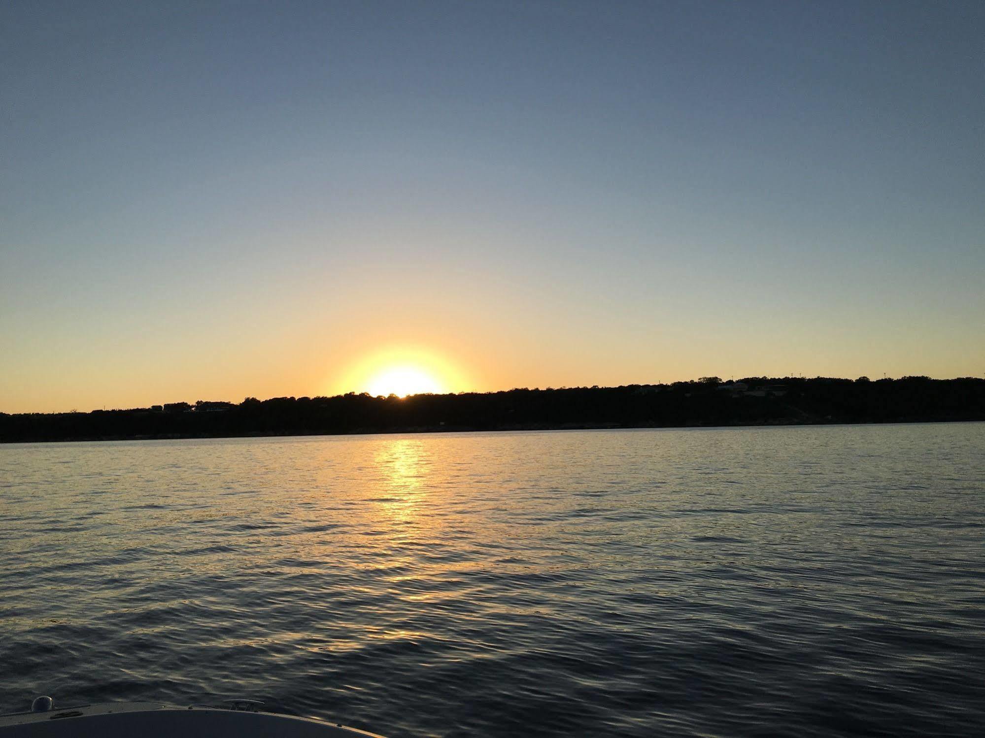 The Cove Bnb Hudson Bend Eksteriør bilde