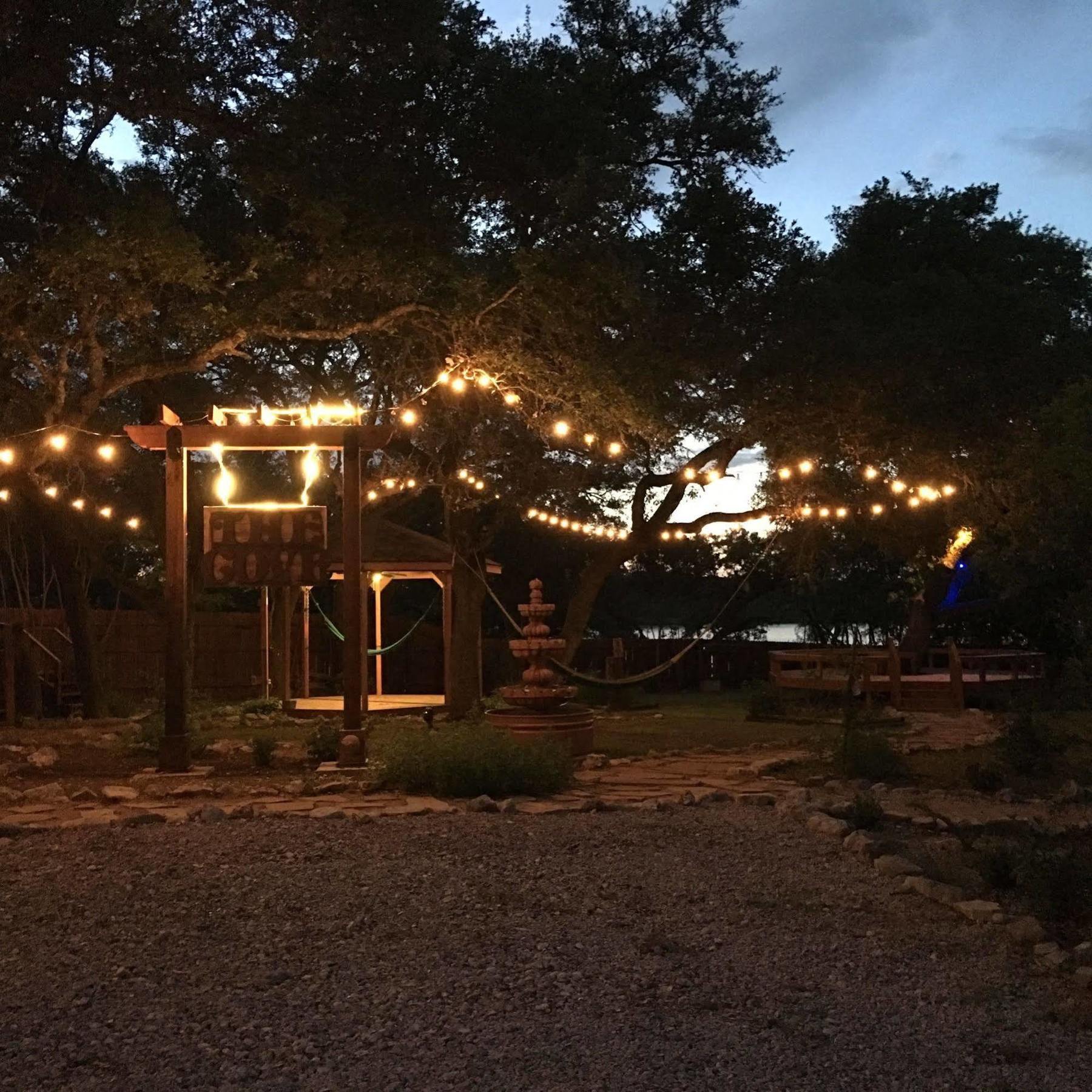 The Cove Bnb Hudson Bend Eksteriør bilde