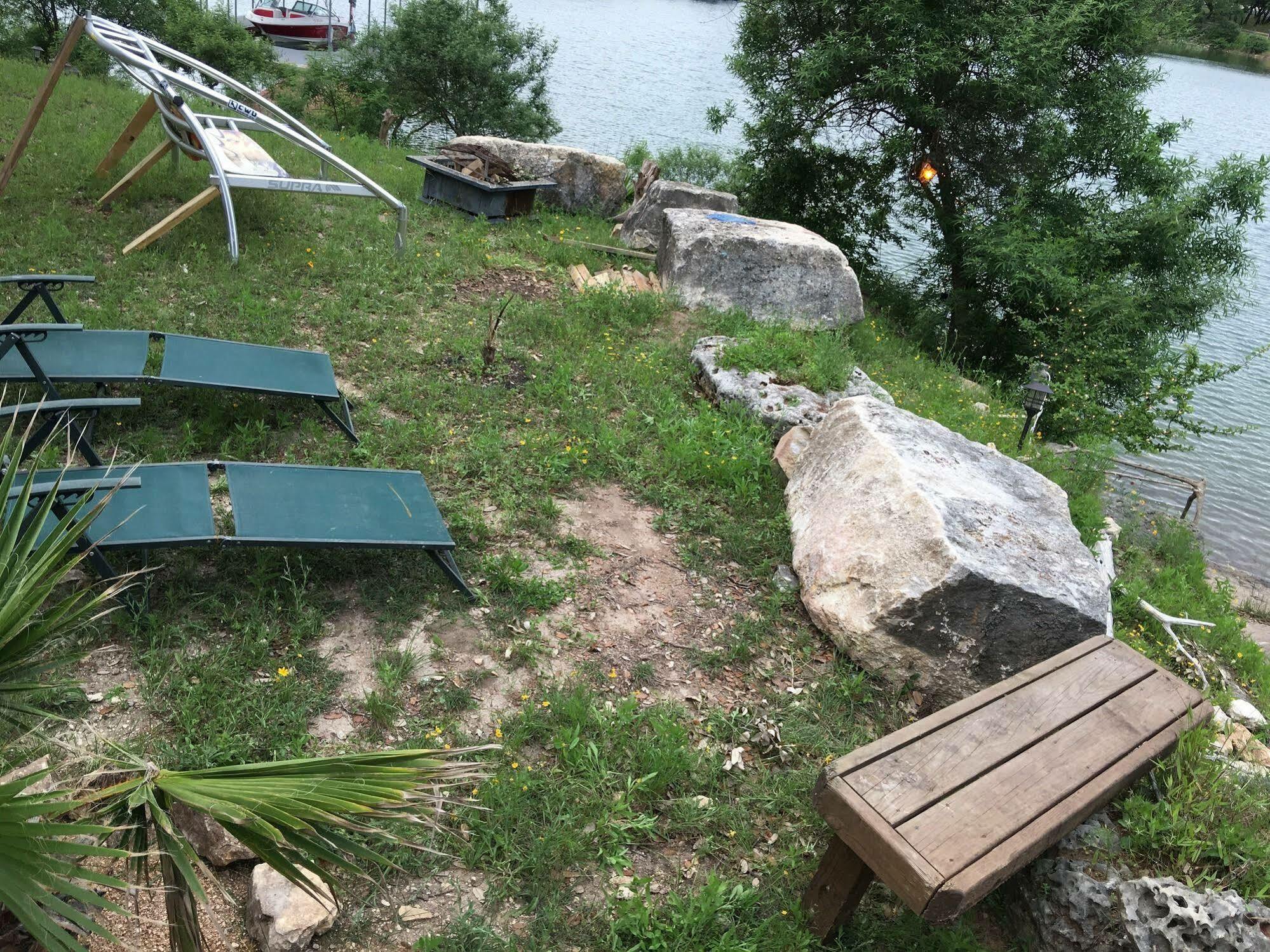 The Cove Bnb Hudson Bend Eksteriør bilde